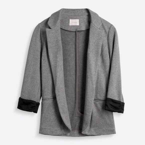 Skies are Blue Asa Knit Blazer — Gray & Black - Picture 4 of 4